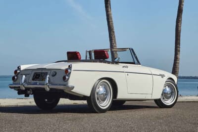 10万6400ドル（邦貨換算約1692万円）で落札されたダットサン「2000スポーツ」（C）Courtesy of Broad Arrow