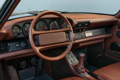 流札後、個別販売（Sold After Auction）にて販売成立したポルシェ「959SC リイマジンド by カネパ」（C）Courtesy of Broad Arrow