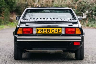 6750ポンド（邦貨換算約142万4250円）で落札された「ベルトーネ X1/9」（C）Iconicauctioneers