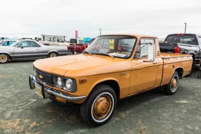 シボレー LUV：フロント斜め前からのスタイリング。コンパクトながらもピックアップトラックとしての力強さを感じさせる