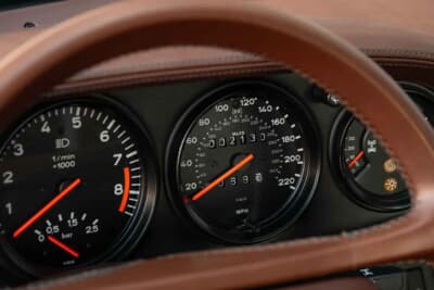 流札後、個別販売（Sold After Auction）にて販売成立したポルシェ「959SC リイマジンド by カネパ」（C）Courtesy of Broad Arrow