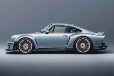 （落札価格非公開）でシールド競売にかけられた「ポルシェ 911 リイマジンド by シンガー DLSターボ」（C）Courtesy of RM Sotheby's