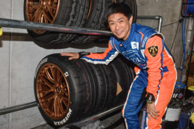 ブリヂストンのRE-71RZを使用する井口卓人選手。タイヤのグリップ感についても「すごくいい感覚」と語った