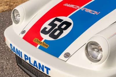 26万5000ドル（邦貨換算約4187万円）で落札されたポルシェ「911 カレラRSR トリビュート」（C）Courtesy of Broad Arrow Broad Arrow