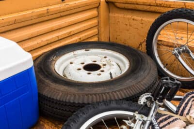 シボレー LUV：傷みやすいベッド（荷台）の内側もオリジナルペイントを保っているというから驚きだ