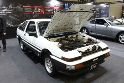 トヨタ スプリンター トレノ：名機4A-Gを搭載。GRヘリテージパーツが組み込まれている