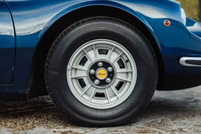 44万ユーロ(邦貨換算約8360万円)で落札された「ディーノ 246GT」(C)Courtesy of Broad Arrow