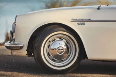 10万6400ドル（邦貨換算約1692万円）で落札されたダットサン「2000スポーツ」（C）Courtesy of Broad Arrow