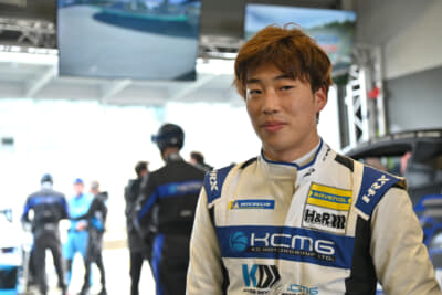 福住仁嶺選手:スーパーフォーミュラなどで活躍中。ニュルのパドックで日本人選手に会えるのは嬉しい