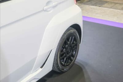 ホンダ Super-ONE：大きく張り出したリアフェンダー。力強い走りを予感させるデザイン