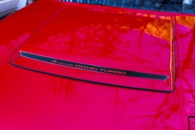 日産 4代目 S12型 シルビア ハッチバック：ボンネットには特徴的なバルジが備わる