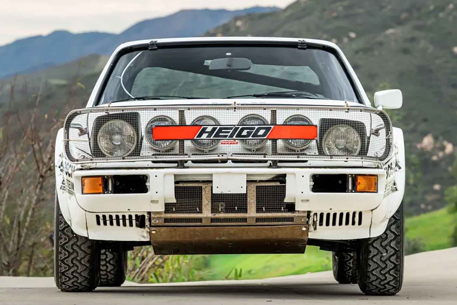 ポルシェワークス製ラリー試作車「924ターボ」が予想外の競売価格で
