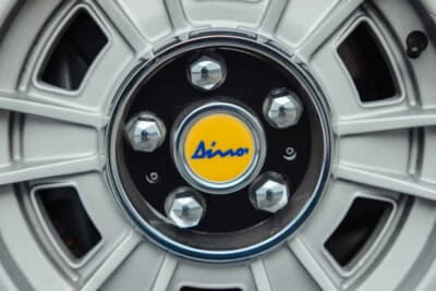 44万ユーロ(邦貨換算約8360万円)で落札された「ディーノ 246GT」(C)Courtesy of Broad Arrow