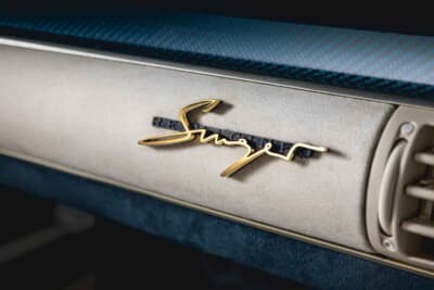 （落札価格非公開）でシールド競売にかけられた「ポルシェ 911 リイマジンド by シンガー DLSターボ」（C）Courtesy of RM Sotheby's