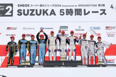 2026スーパー耐久第2戦鈴鹿：「SUZUKA 5時間レース」のST-X総合表彰式。中央の1位・＃33 Craft-Bamboo Racing、左の2位・＃23 TKRI松永建設、右の3位・＃31 DENSO LEXUSの各チームが鈴鹿の舞台を締めくくった