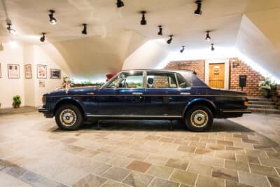 ロールスロイス シルバースパーII：ロングホイールベースならではの、伸びやかで美しいサイドプロポーション