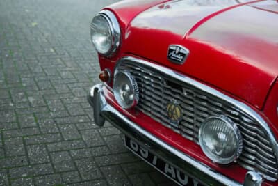 8438ポンド(邦貨換算約179万円)で落札された「オースチン セブン」(C)Iconicauctioneers