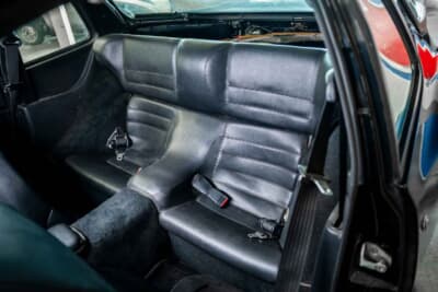 9900ドル（邦貨換算約156万円）で落札された「ポルシェ 944」（C）Courtesy of RM Sotheby's