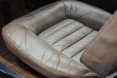 11万2750ユーロ（約1860万3750円）で落札されたマセラティ「ギブリ」（C）Courtesy of Broad Arrow