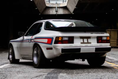 1万4850ドル（邦貨換算1224万円）で落札された「1980年式 ポルシェ 924ターボ」（C）Courtesy of RM Sotheby's