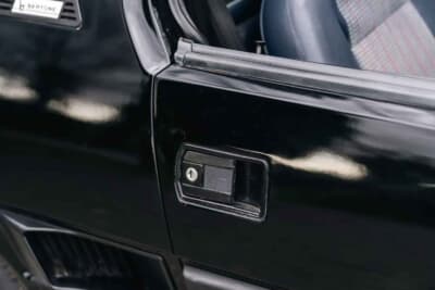 6750ポンド（邦貨換算約142万4250円）で落札された「ベルトーネ X1/9」（C）Iconicauctioneers