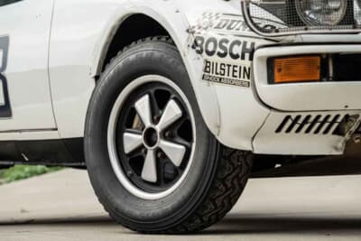 7万5600ドル（邦貨換算約1209万6000円）で落札されたポルシェ「924ターボ」（C）Courtesy of Broad Arrow