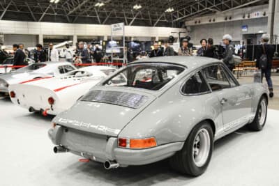 ポルシェ 911S/T：軽量化のためにグラスファイバー製パーツが多数採用されている