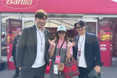 今年からフジテレビで解説を務めるサッシャさんと中野信治さんに遭遇