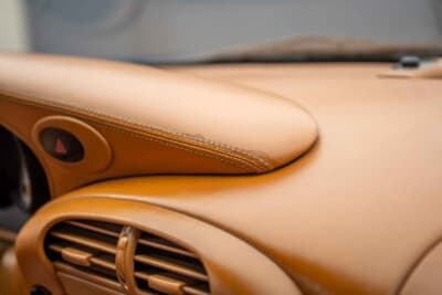 14万8500ドル（邦貨換算約2361万円）で落札された2002年式「ポルシェ 911 GT2」（C）Courtesy of RM Sotheby's