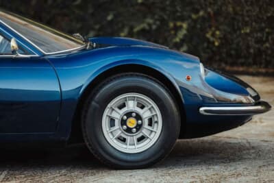 44万ユーロ(邦貨換算約8360万円)で落札された「ディーノ 246GT」(C)Courtesy of Broad Arrow