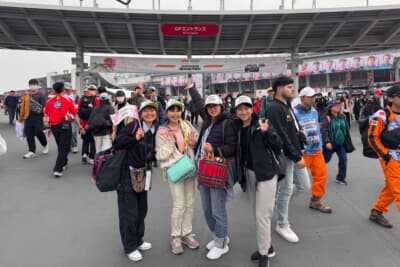 何度取材観戦で訪れても、F1の魅力は語りつくせません。いざ、お仕事頑張ります！