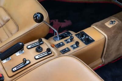 買い手がつかず流札（NOT SOLD）となったフェラーリ「512BBi」（C）Courtesy of Broad Arrow