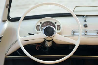 8万4000ドル（邦貨換算約1344万円）で落札されたフィアット「600ジョリー」（C）Courtesy of Broad Arrow