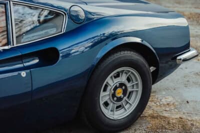 44万ユーロ(邦貨換算約8360万円)で落札された「ディーノ 246GT」(C)Courtesy of Broad Arrow