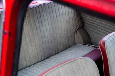 8438ポンド(邦貨換算約179万円)で落札された「オースチン セブン」(C)Iconicauctioneers