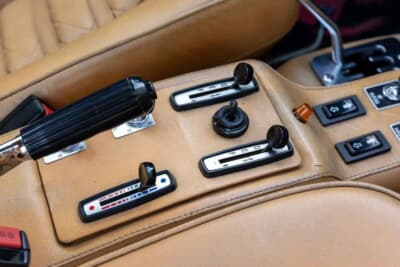 買い手がつかず流札（NOT SOLD）となったフェラーリ「512BBi」（C）Courtesy of Broad Arrow