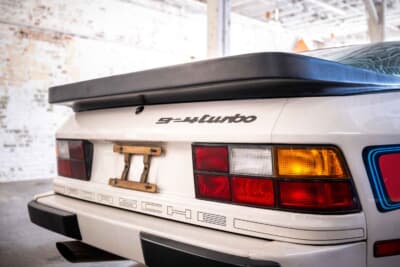 1万4850ドル（邦貨換算1224万円）で落札された「1980年式 ポルシェ 924ターボ」（C）Courtesy of RM Sotheby's