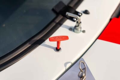 26万5000ドル（邦貨換算約4187万円）で落札されたポルシェ「911 カレラRSR トリビュート」（C）Courtesy of Broad Arrow Broad Arrow