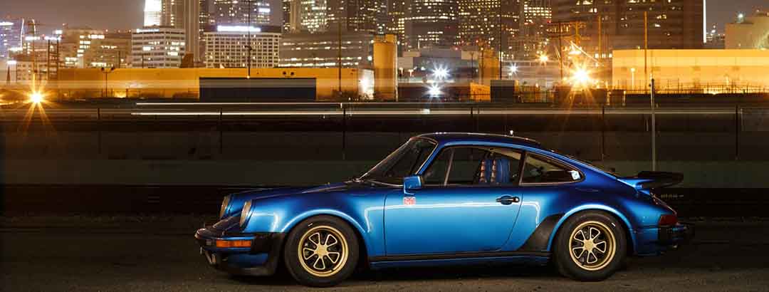 インフルエンサーが作った1976年式930ターボは唯一無二のアウトロー「ポルシェ スバル」!? 約3236万円で落札されたポルシェ911ターボの正体
