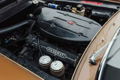 11万2750ユーロ（約1860万3750円）で落札されたマセラティ「ギブリ」（C）Courtesy of Broad Arrow