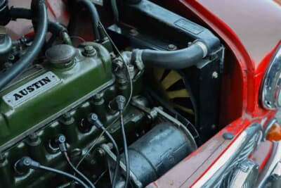 8438ポンド(邦貨換算約179万円)で落札された「オースチン セブン」(C)Iconicauctioneers