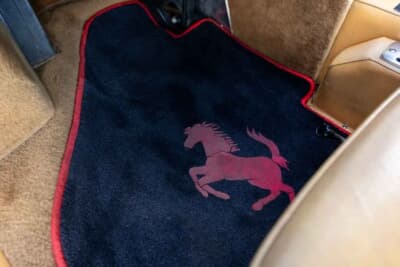 買い手がつかず流札（NOT SOLD）となったフェラーリ「512BBi」（C）Courtesy of Broad Arrow