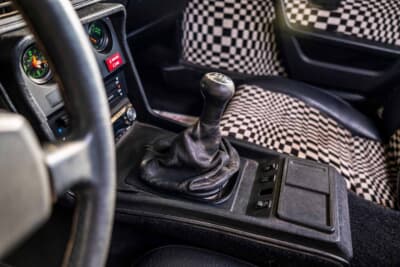 1万4850ドル（邦貨換算約234万6300円）で落札されたポルシェ 924ターボ（C）2026 Courtesy of RM Sotheby's