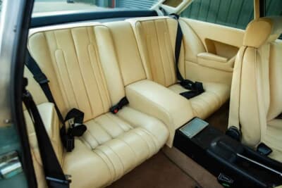 買い手がつかず流札（NOT SOLD）となったフェラーリ「400i」（C）Iconicauctioneers