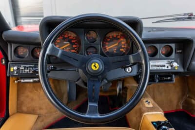 買い手がつかず流札（NOT SOLD）となったフェラーリ「512BBi」（C）Courtesy of Broad Arrow