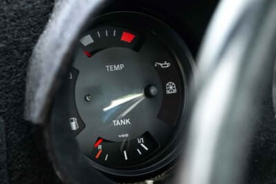 7万5600ドル（邦貨換算約1209万6000円）で落札されたポルシェ「924ターボ」（C）Courtesy of Broad Arrow