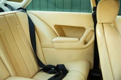 買い手がつかず流札（NOT SOLD）となったフェラーリ「400i」（C）Iconicauctioneers