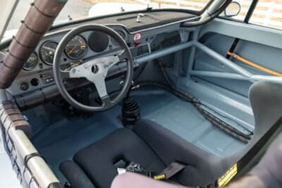 26万5000ドル（邦貨換算約4187万円）で落札されたポルシェ「911 カレラRSR トリビュート」（C）Courtesy of Broad Arrow Broad Arrow