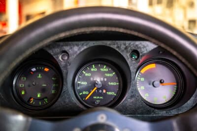 1万4850ドル（邦貨換算1224万円）で落札された「1980年式 ポルシェ 924ターボ」（C）Courtesy of RM Sotheby's