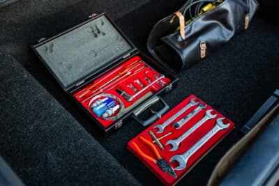 買い手がつかず流札（NOT SOLD）となったフェラーリ「400i」（C）Iconicauctioneers